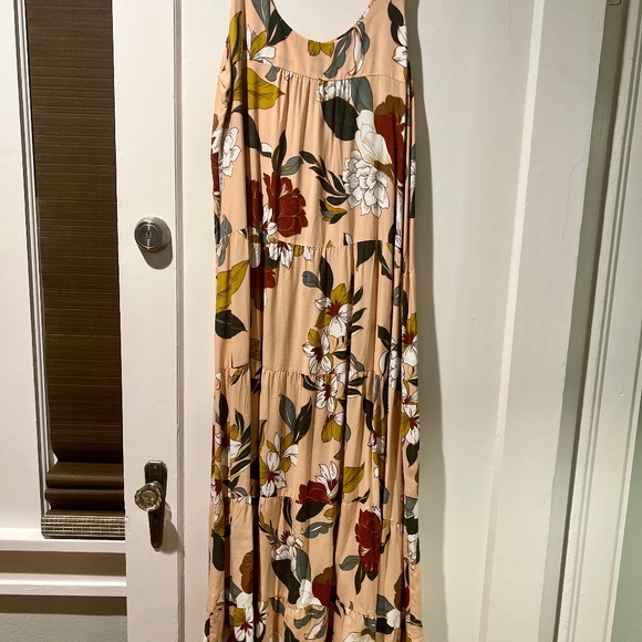 NWOT…Beautiful pool dress or swimsuit coverup for Tall women - Picture 7 of 15